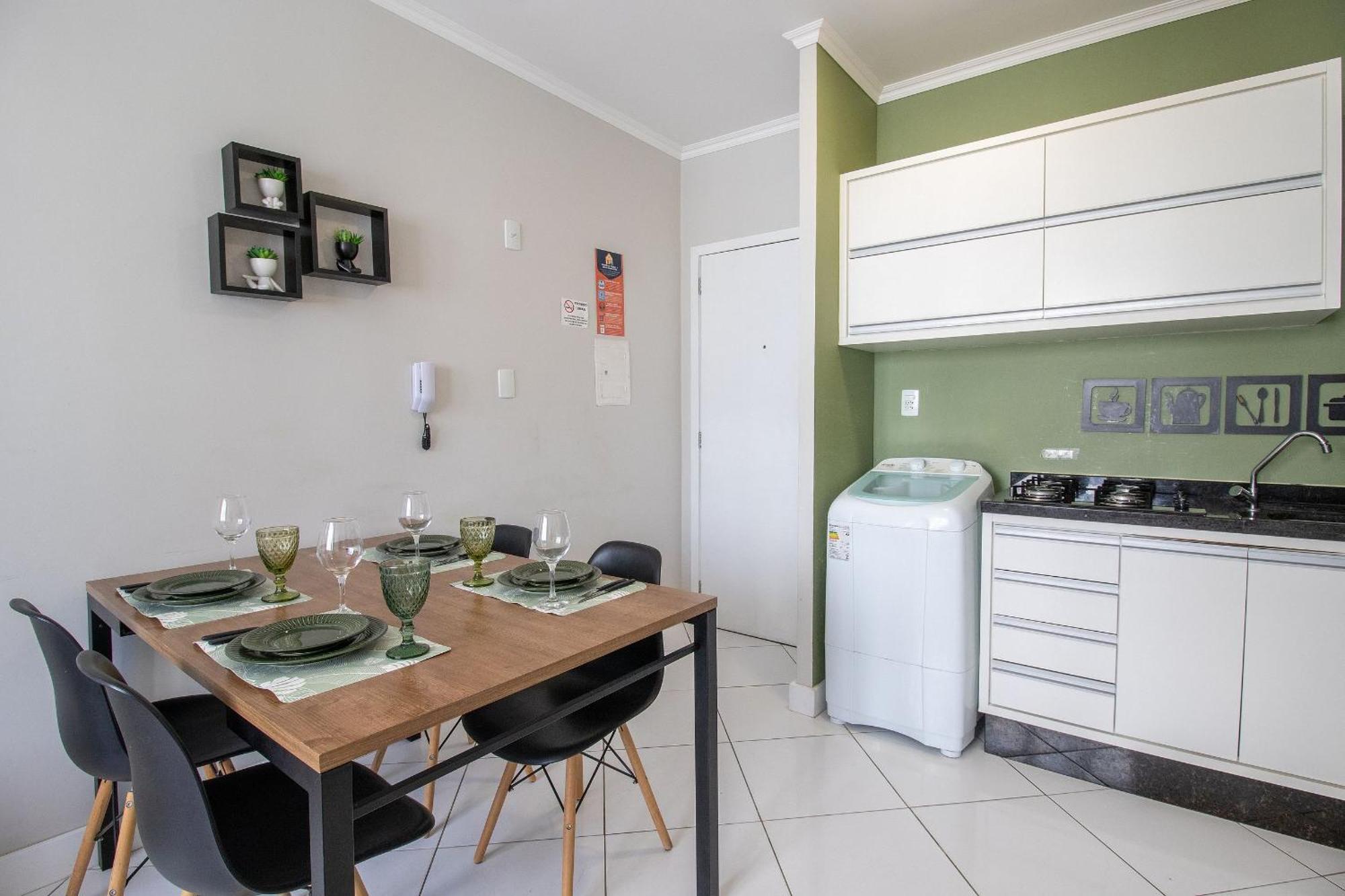 Pos73b - Climatizado, Tv Smart, Prox Av. Brasil